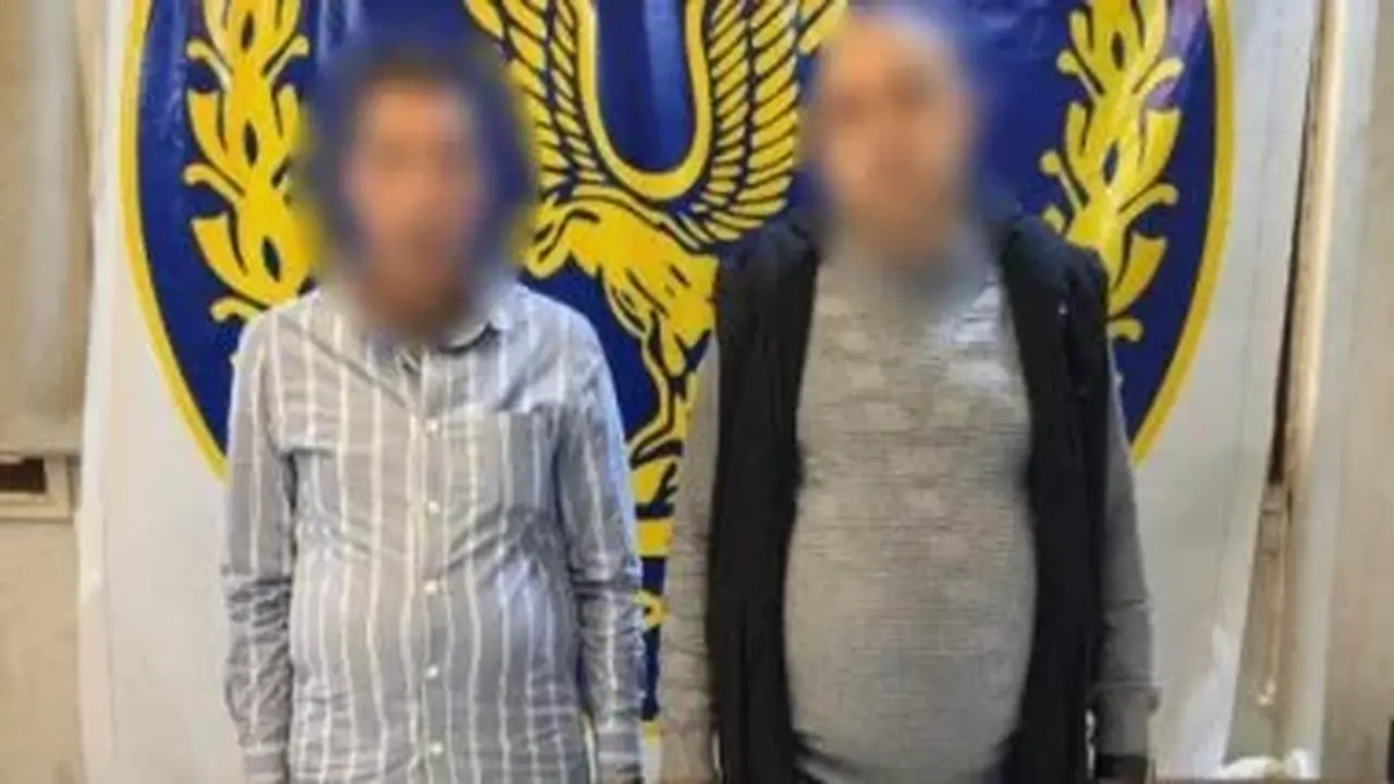 الداخلية تضبط شخصين لتوزيعهما أموالاً مشبوهة قرب لجنة انتخابية بالسلام